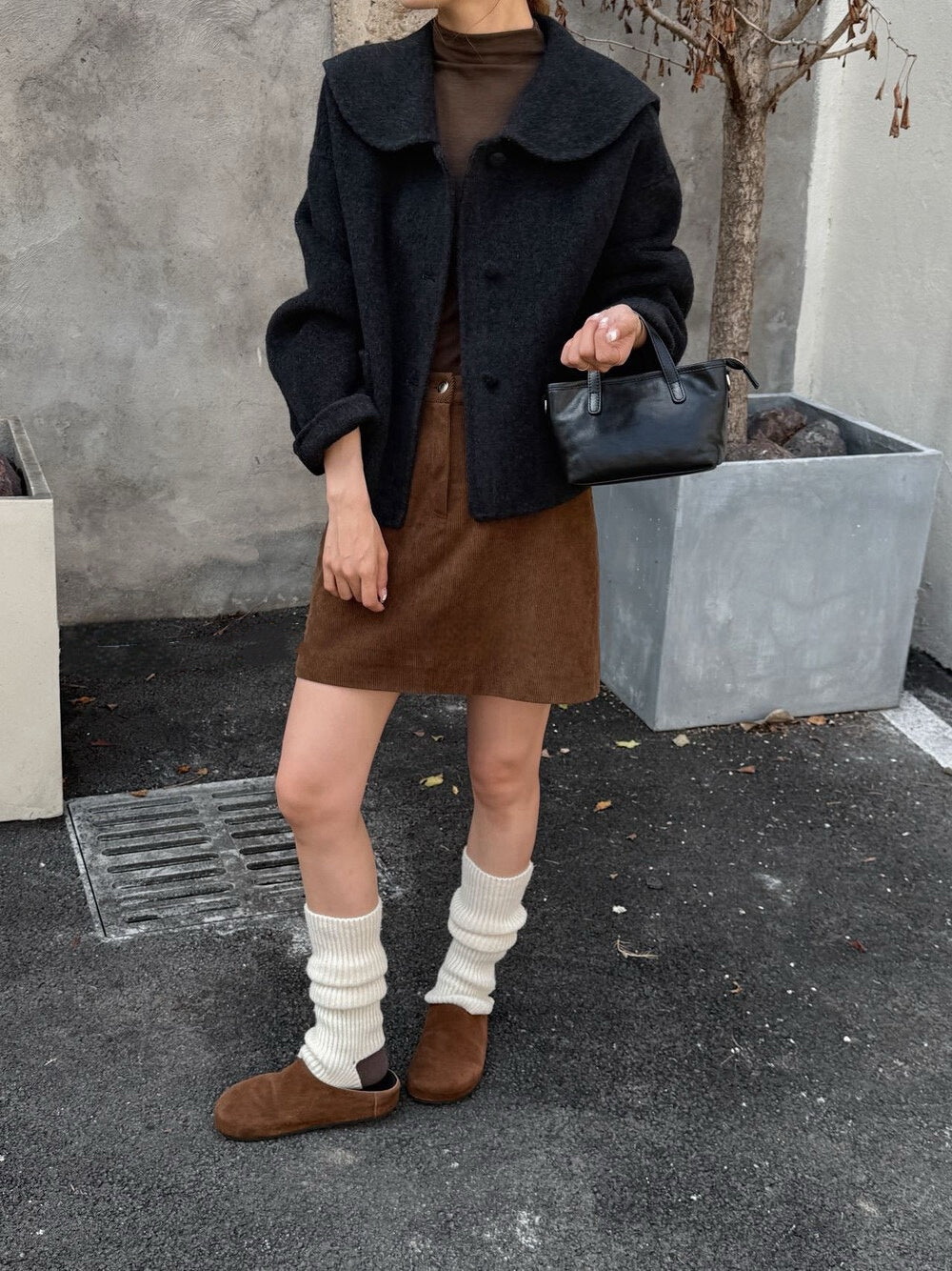 // 100%羊毛可愛娃娃領手工外套