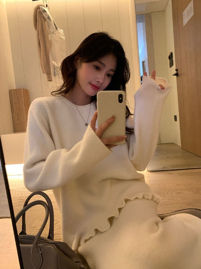 // 木耳邊衣擺NT+直筒裙套裝