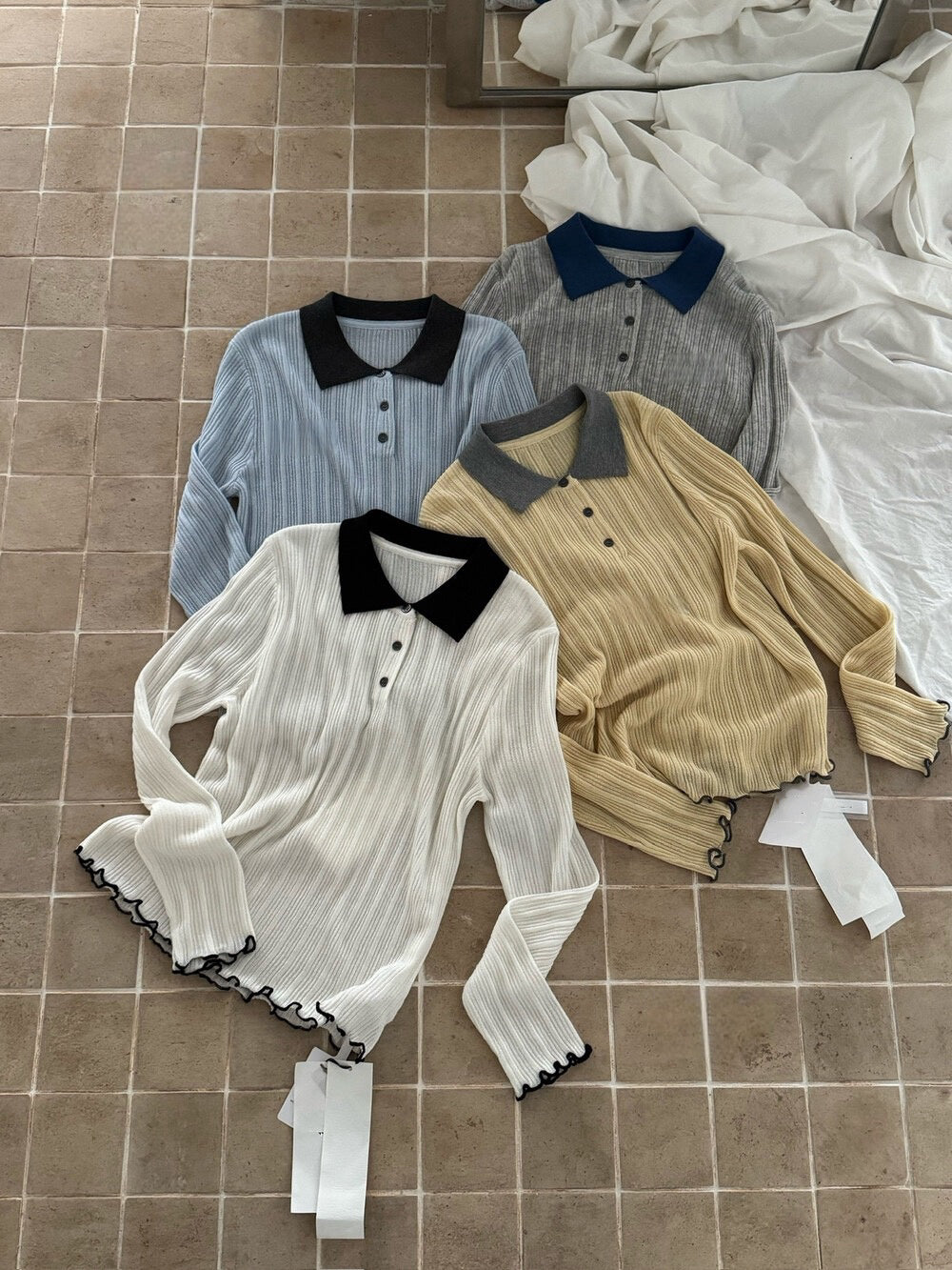 // 拼色領卷卷邊直紋鈕扣lyocell針織上衣