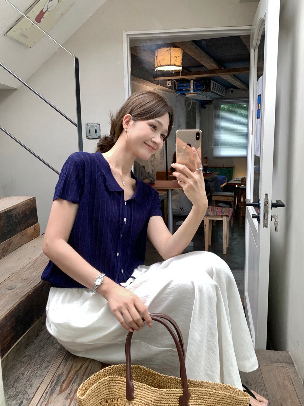// 花邊翻領綁帶直紋麻質針織上衣