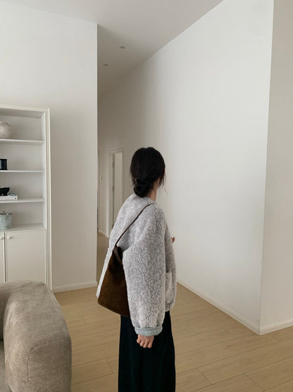 // 袖口翻邊拼lace包邊毛毛外套