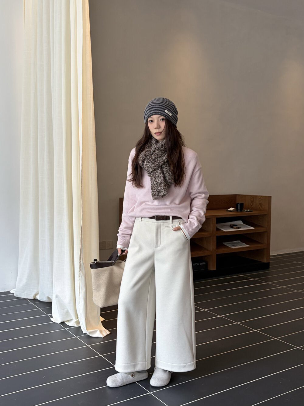 // 小口袋裝飾加絨直腳混羊毛呢褲(連腰帶)