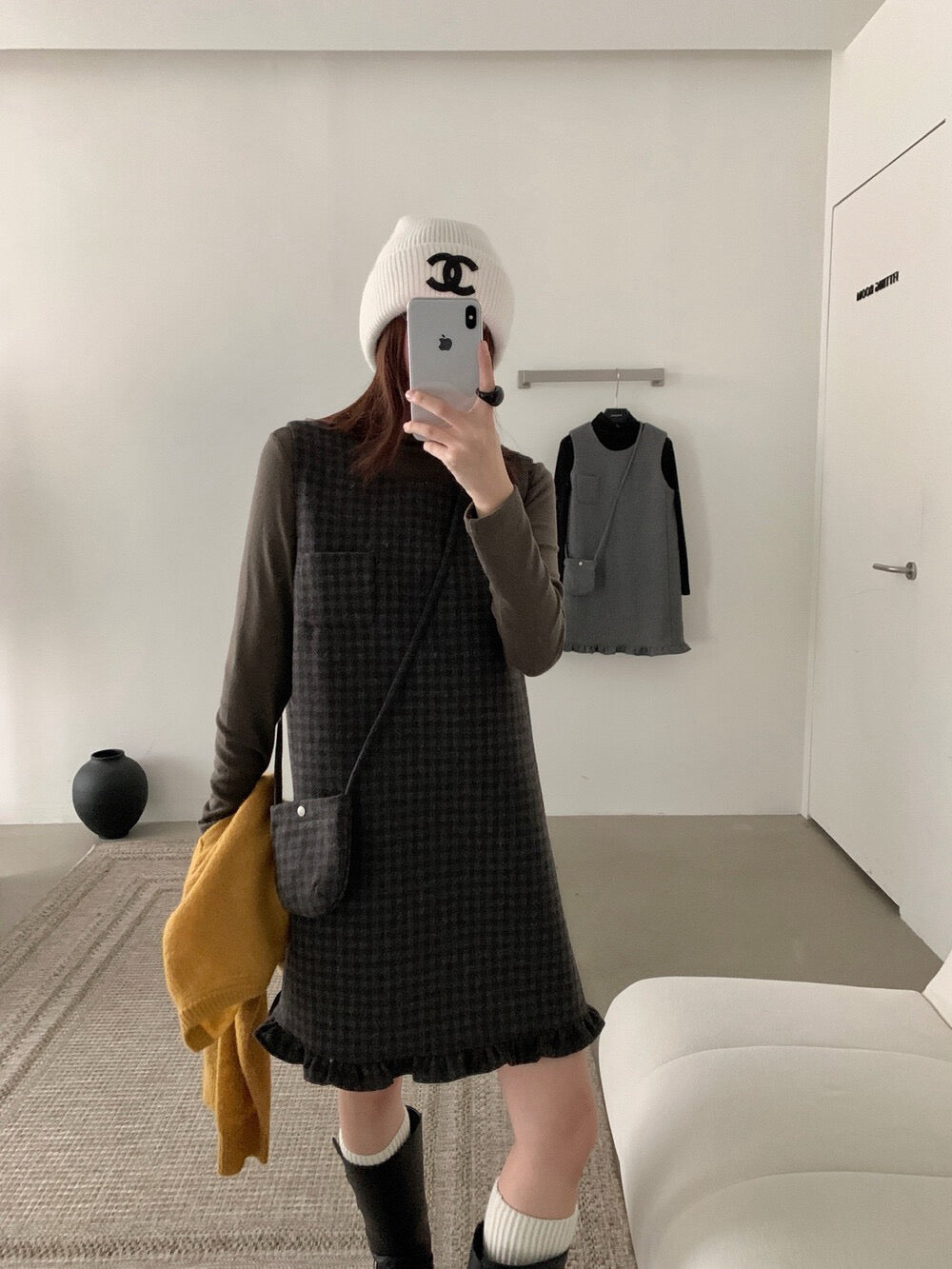 // 50%羊毛花邊腳背心毛呢OPS(連袋仔)