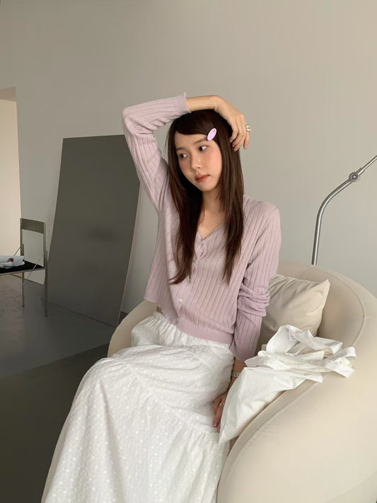 // 直坑紋V領開胸CD