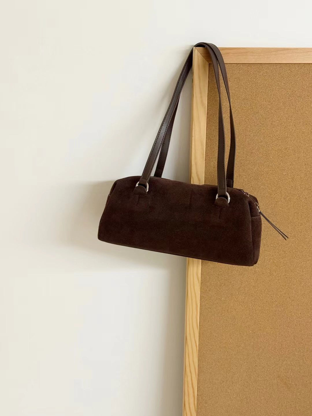 // 真皮麂皮絨bowling bag