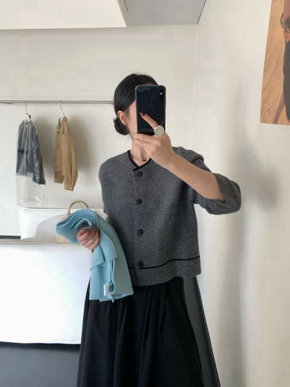 // 10%綿羊毛極簡撞色線條包邊密針織CD