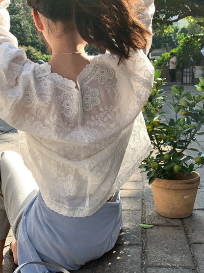 // 法式精緻刺繡花微公主袖BL