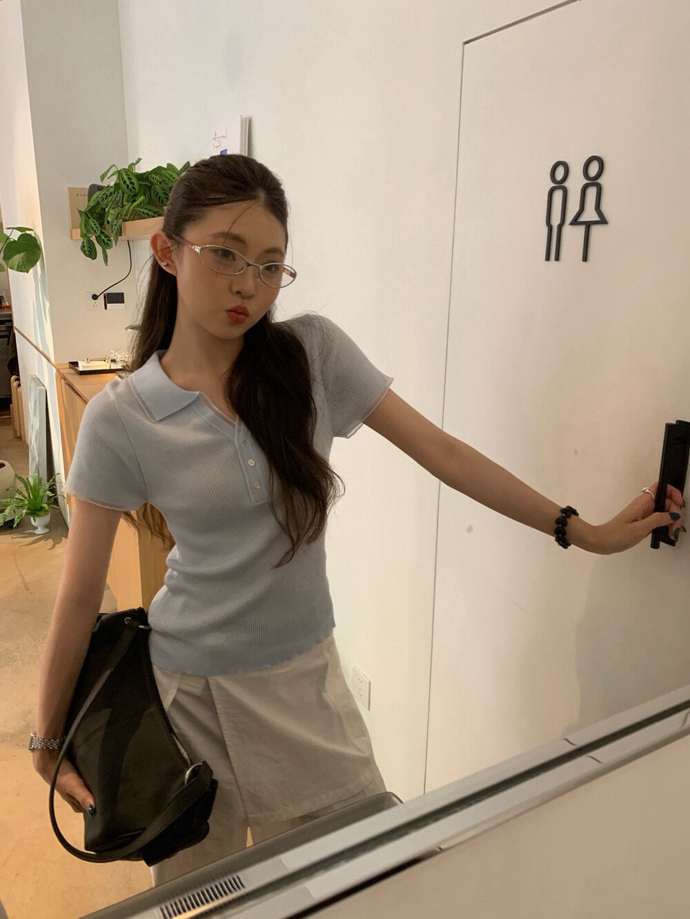 // 拼接lace邊小V翻領直紋NT