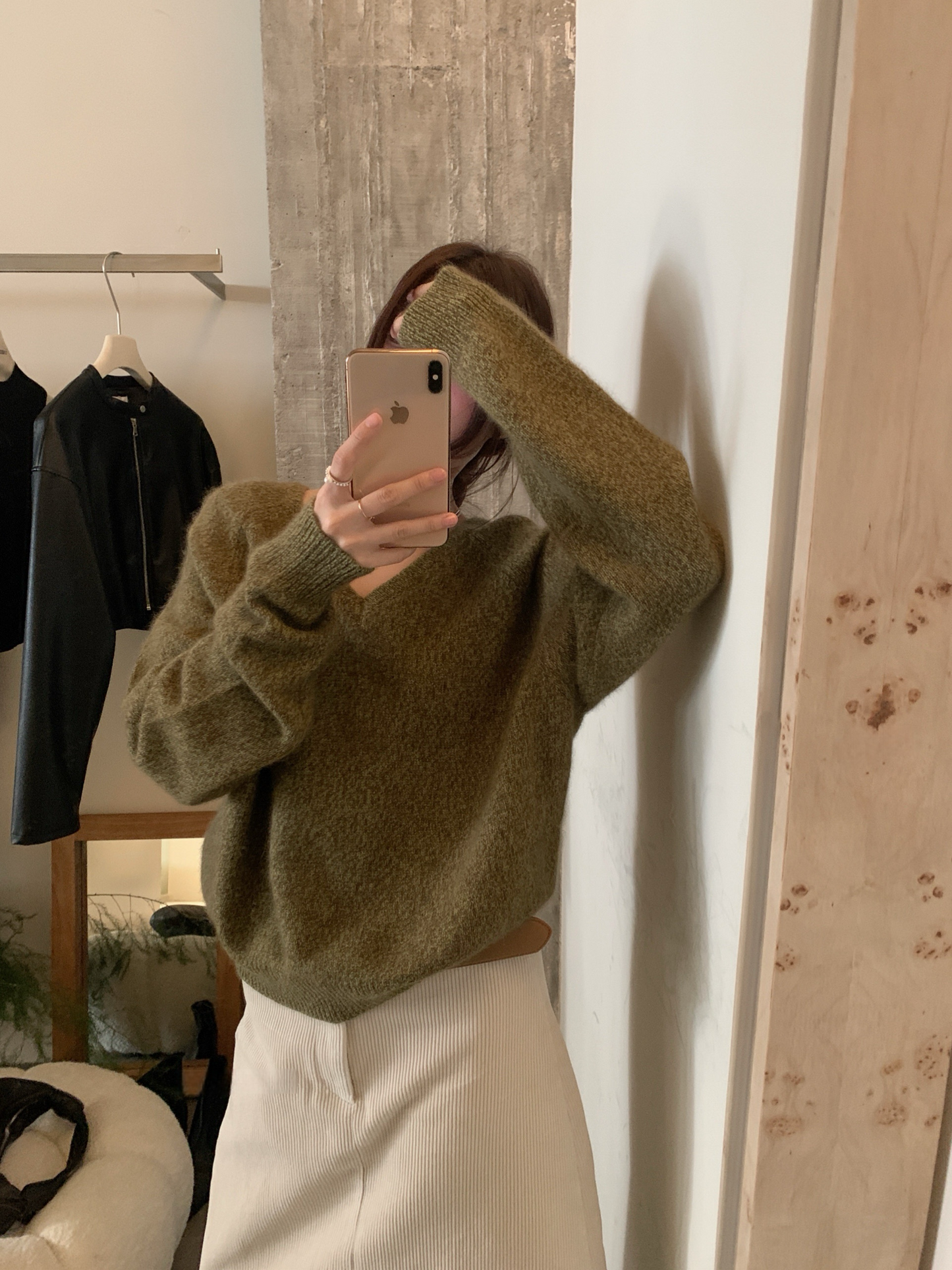 // 高質raccoon V領軟糯NT