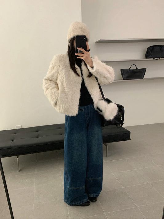 // 高級感皮毛一體V領毛毛外套