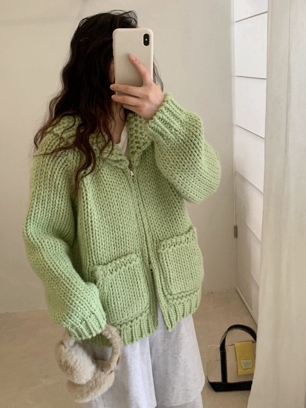 // 30%wool粗棒針手工織感圓翻領口袋拉鍊CD