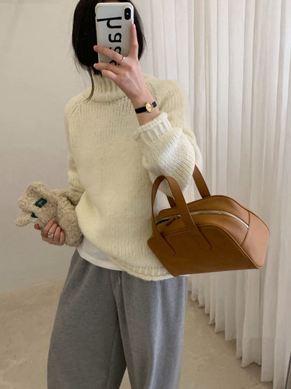 // 12%alpaca顏色超美的軟糯粗棒針卷邊高領毛衣