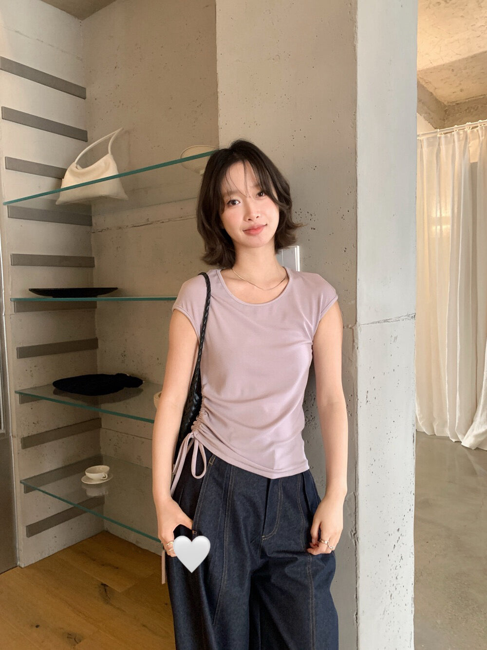 // 側抽繩圓領包肩TEE