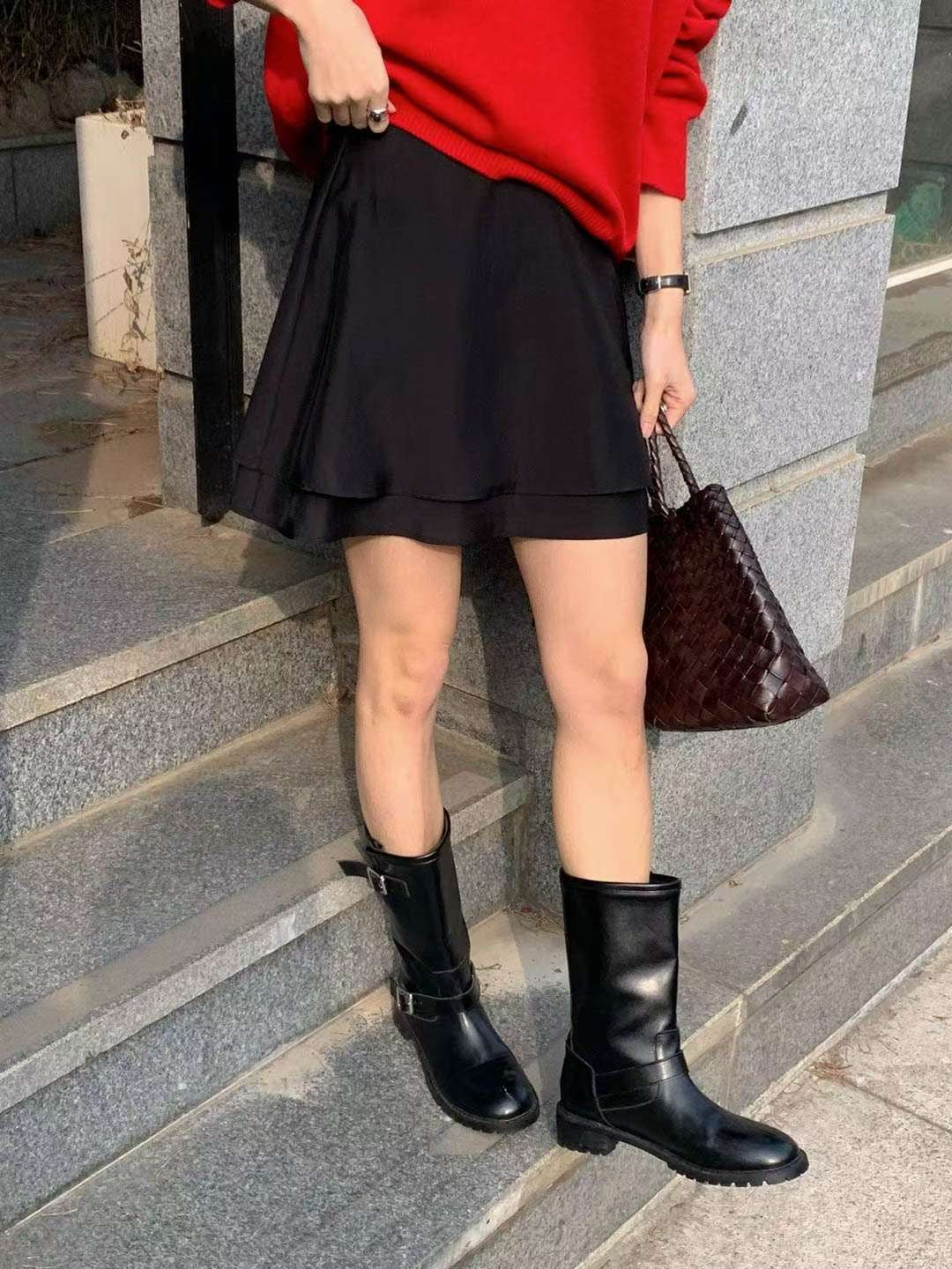 // 側綁腰兩層紗微魚尾SK