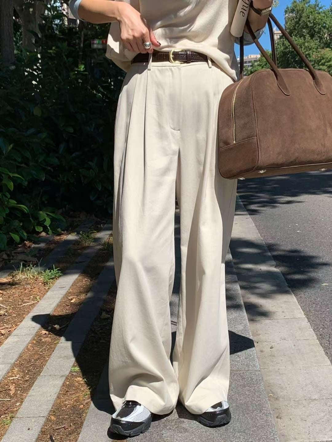 // 大腿位壓褶遮肉全長褲