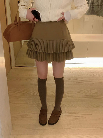 // 復古雙層細百褶毛呢短裙