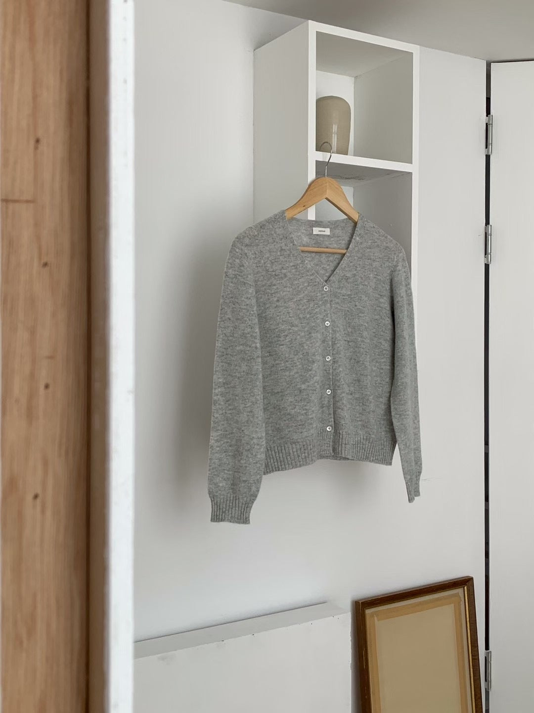 // super soft 100%wool V領CD