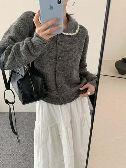 // 超精緻鈎花邊圓翻領特別織紋CD