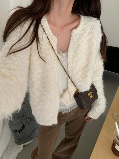 C83 / 立體圈圈紗圓領針織外套(8%WOOL)