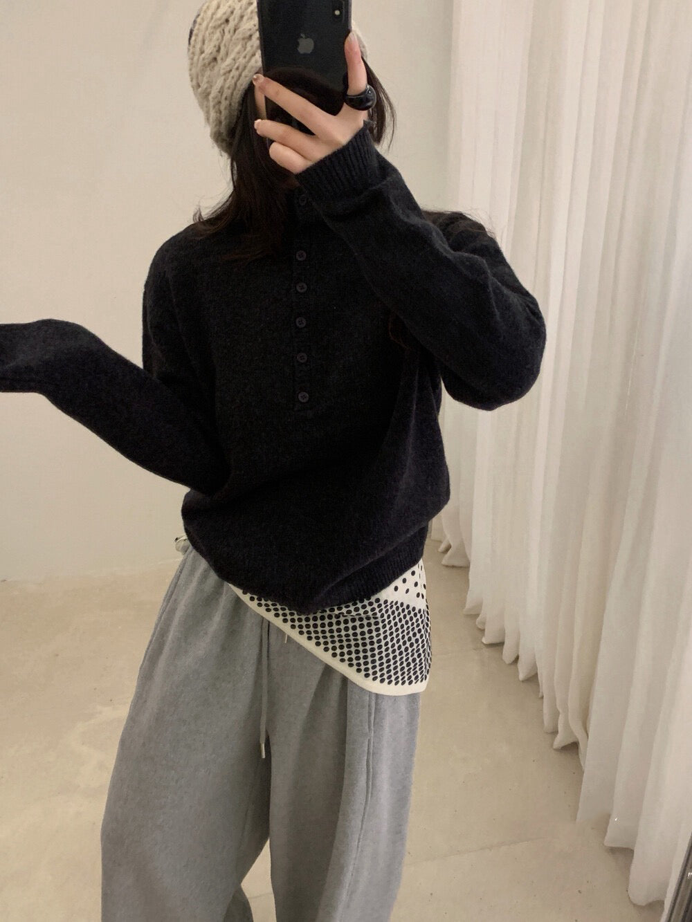 // 100%綿羊毛可立領半鈕扣NT