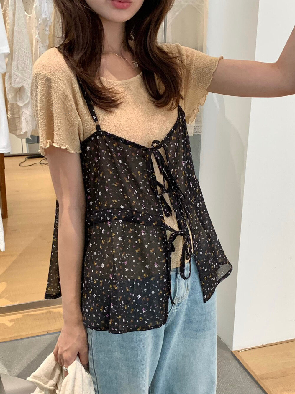 // 可前後兩穿綁帶透膚小吊帶