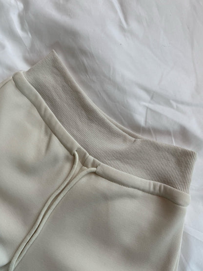 // 超顯瘦粗褲頭休閒長褲