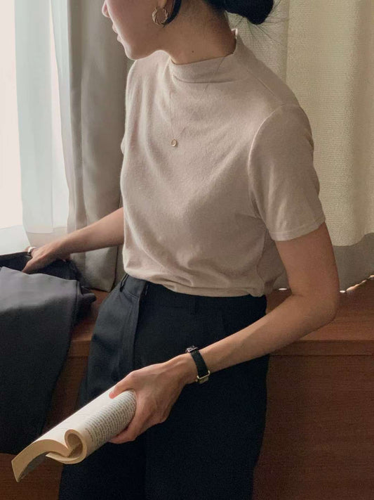 // 超舒服angora wool小半領短袖TEE