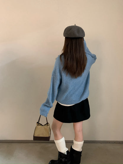 // 100%羊毛極軟糯小V翻領毛衣