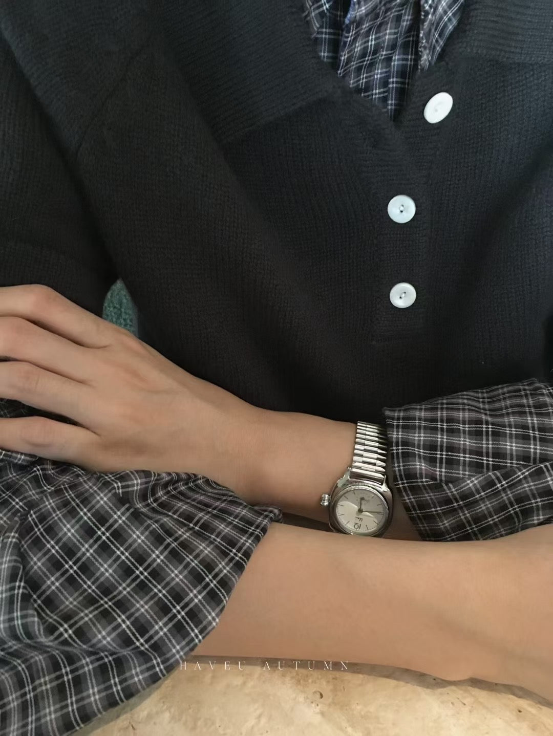 // 秋季薄羊毛翻領polo NT