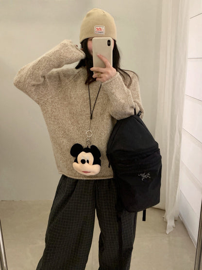 // 5%兔毛混針花線圓領卷邊毛衣