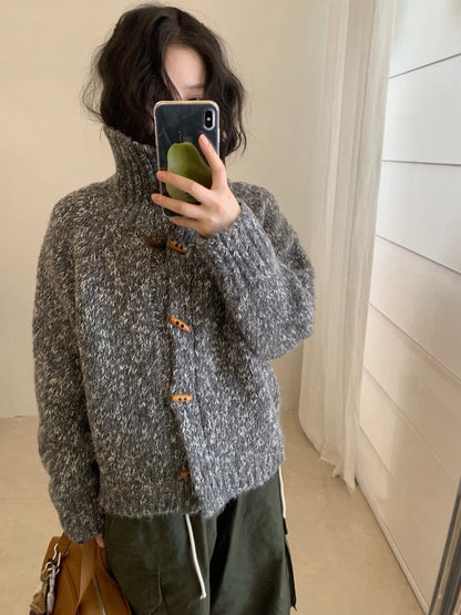 // 重工雜色線可立領牛角鈕CD