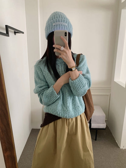 // 麻花邊領口菱格patterns毛衣