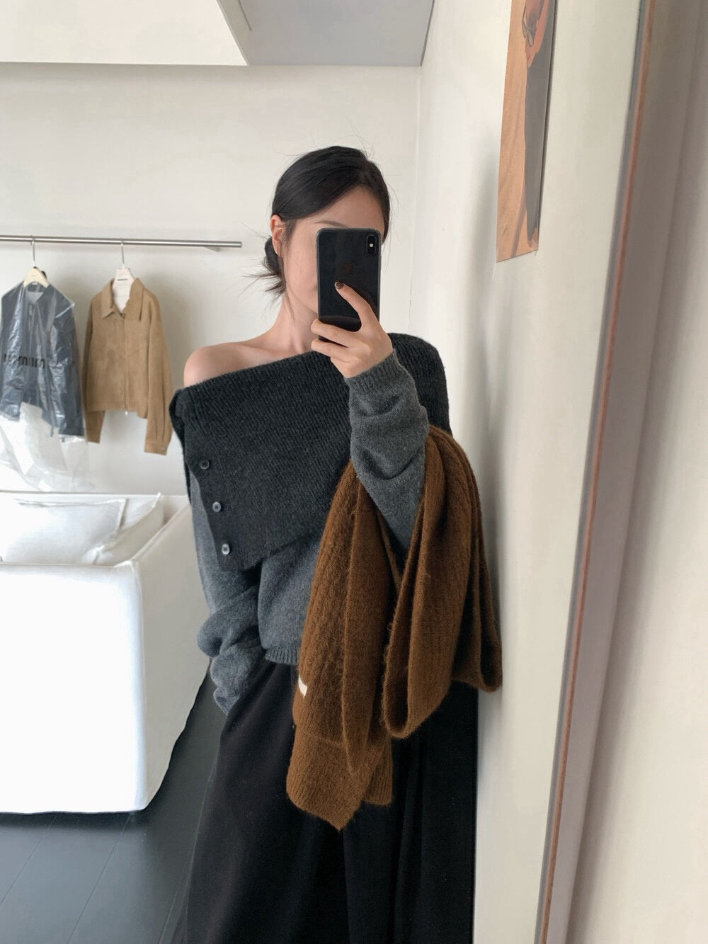 // 設計感側鈕扣雙層領一字領NT