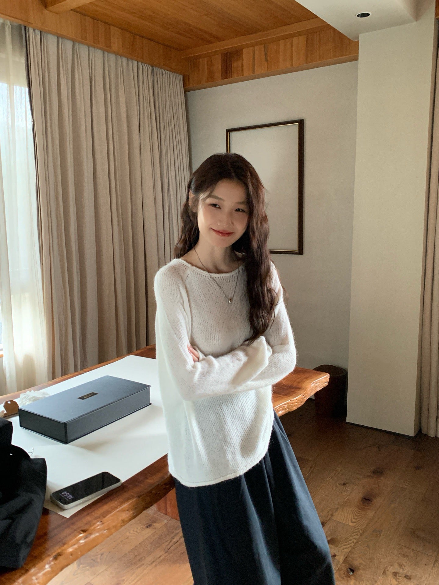 // 超美色系慵懶落肩針織上衣