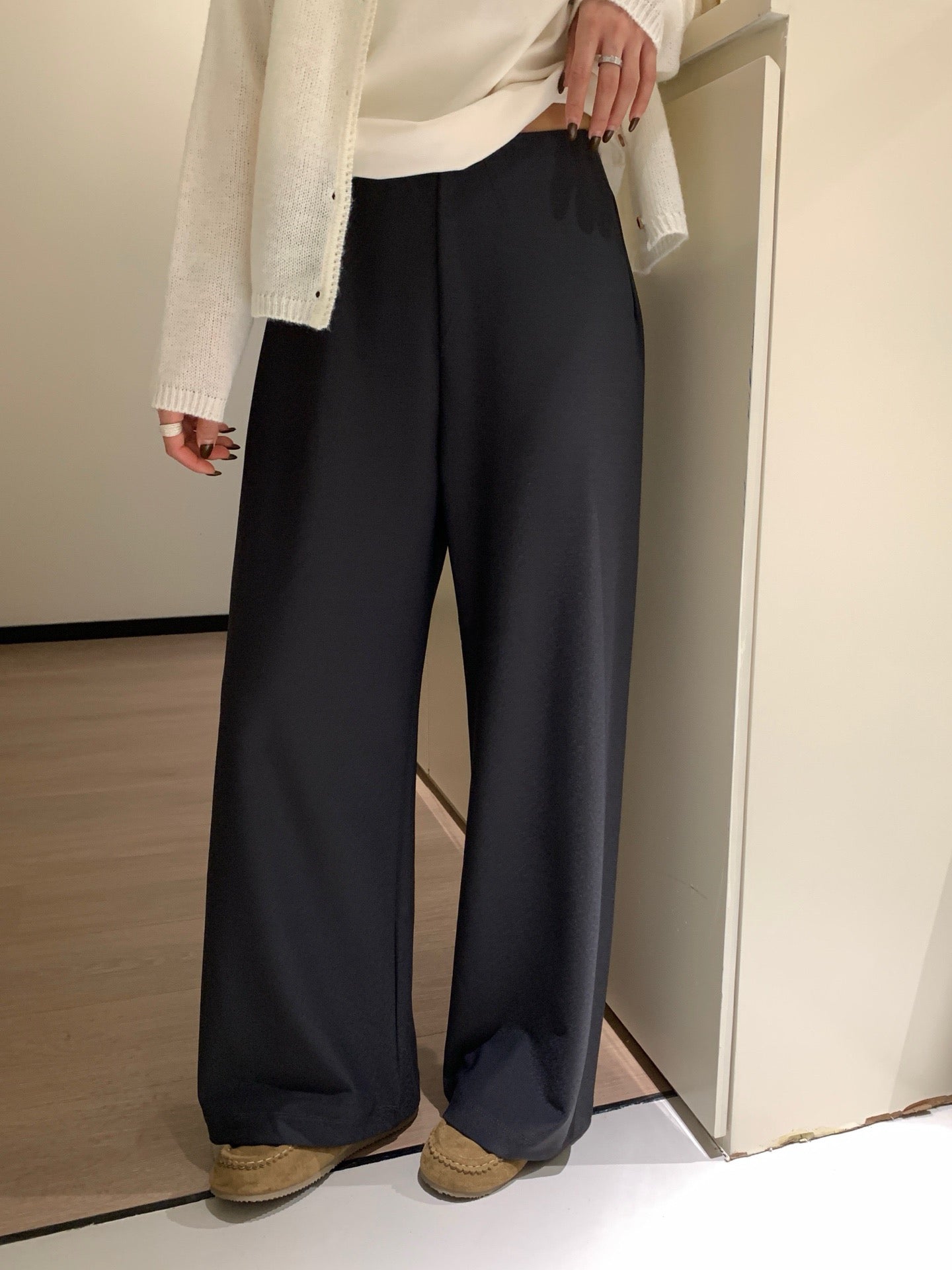 // 必入！重磅推薦超顯瘦垂垂褲