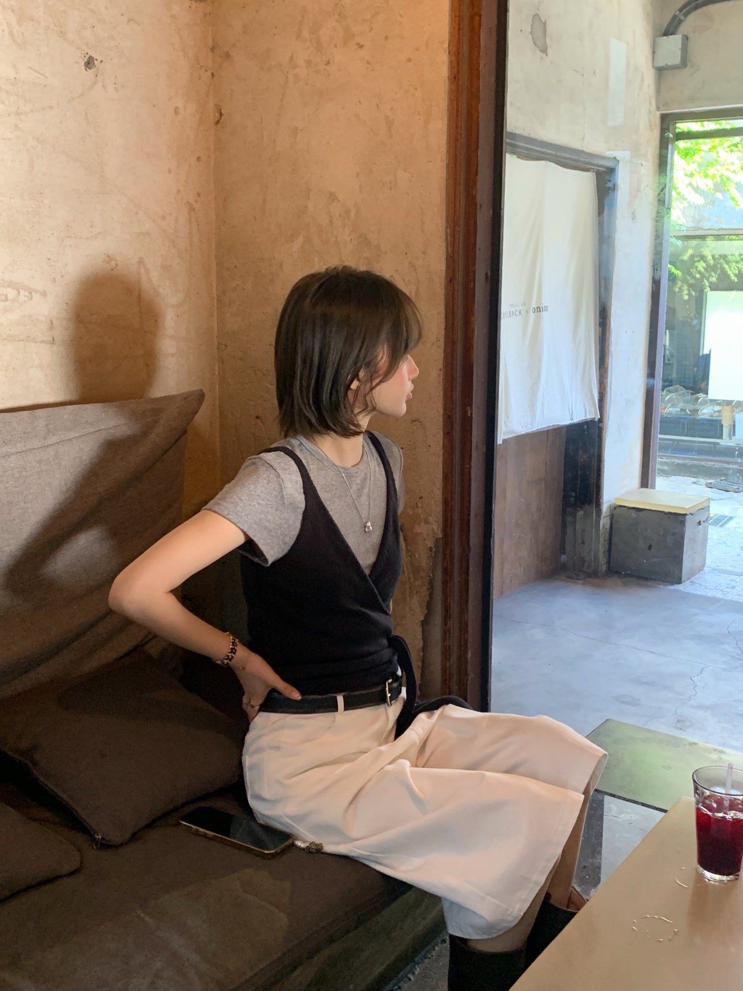 // 超韓一件式綁帶小吊帶