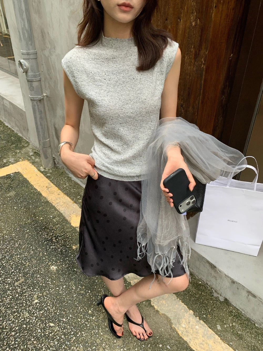 B45 / 混針點點小立領簡約針織背心