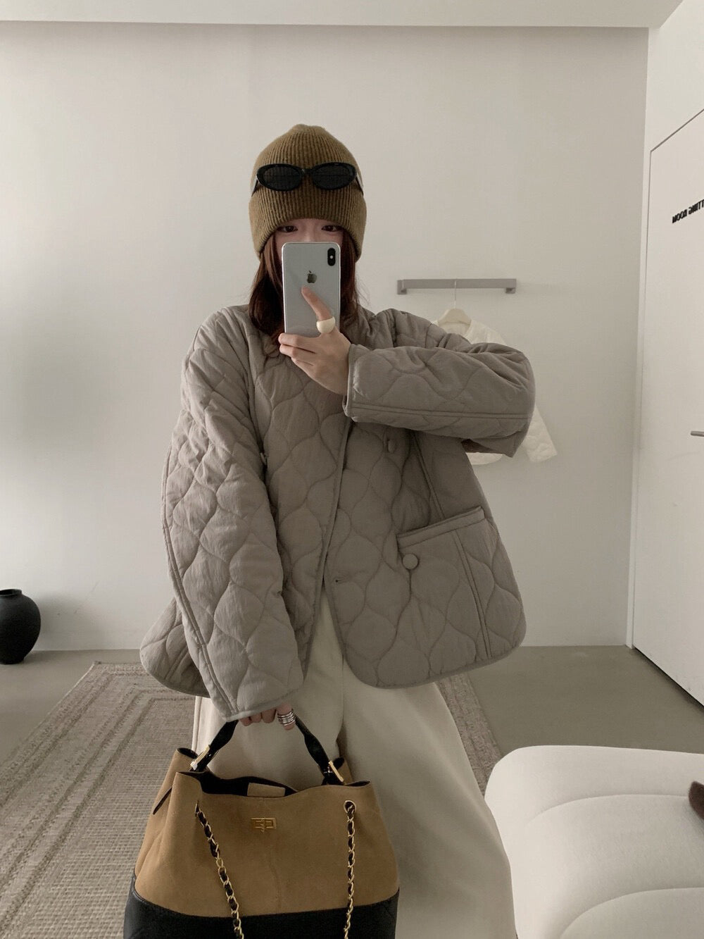 // cutting超美菱格夾棉圓領弧邊外套