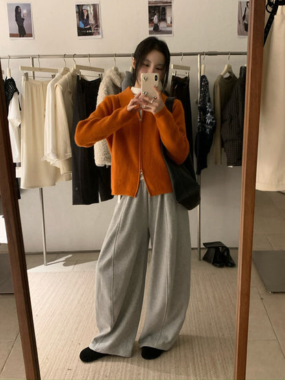 // 細直坑紋翻領上下拉鍊CD