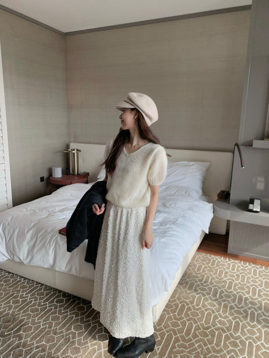 // 年尾party必備閃片後開叉中裙