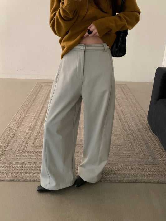 // 今季必入質感加絨彎刀褲(連腰帶)