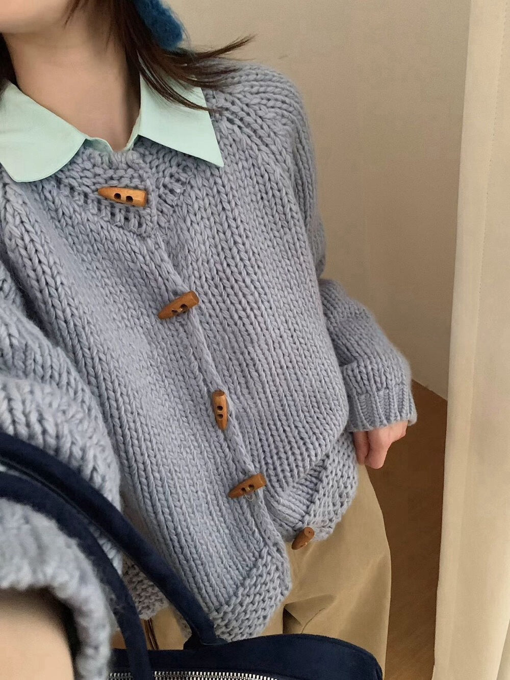 // 30%綿羊毛粗針牛角鈕CD