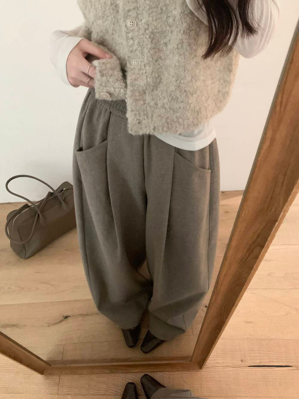 // 25%羊毛慵懶高級感壓褶口袋褲