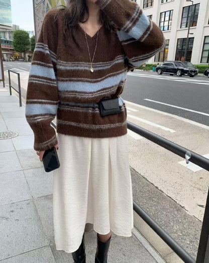 // 軟糯慵懶撞色粗間毛衣