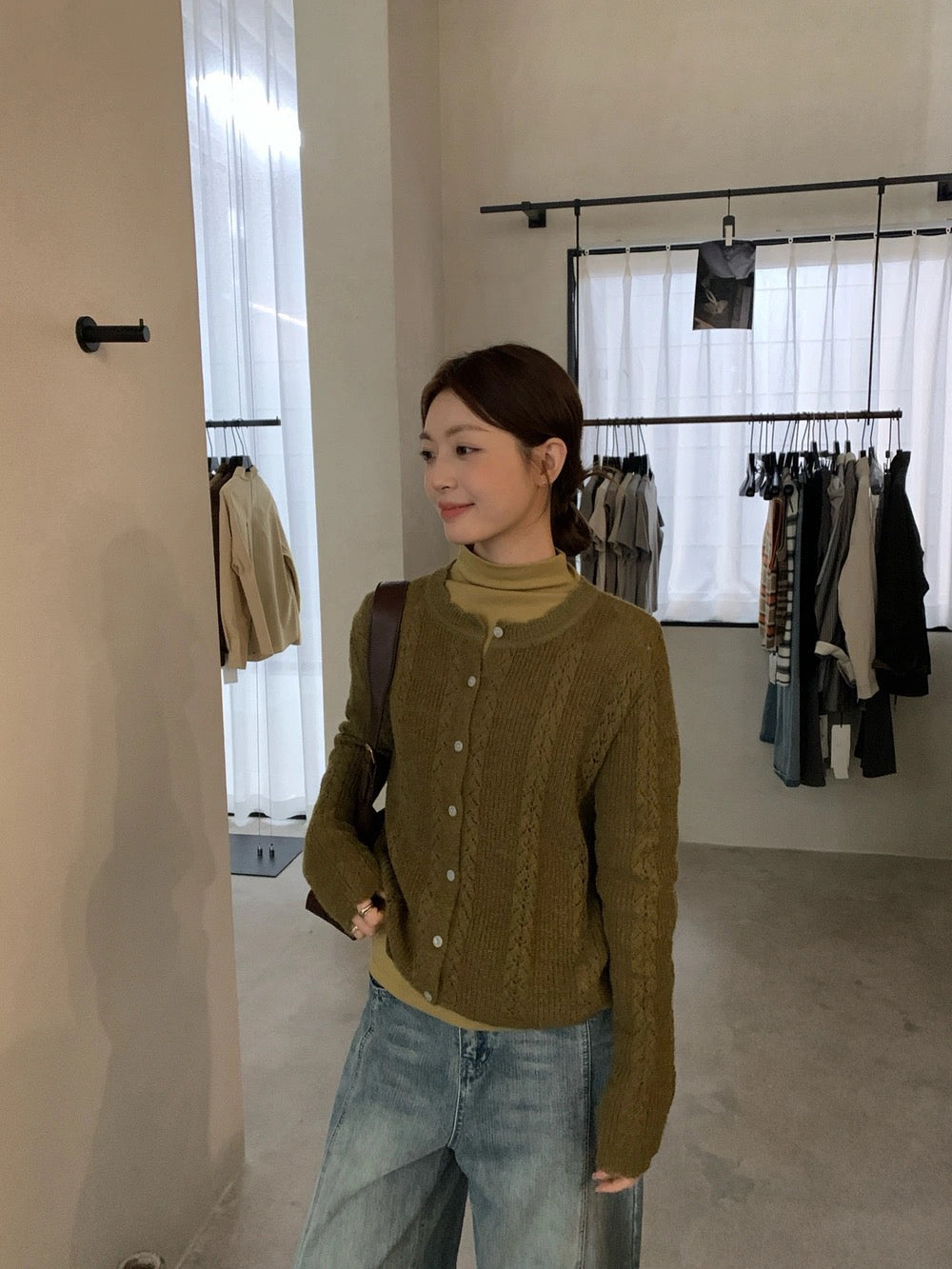 C25 / 美美鏤空織紋針織外套(10%羊毛)