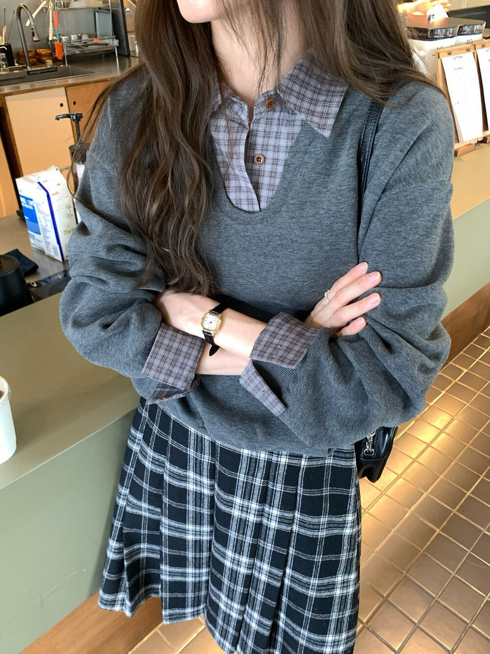 // 高級感拼接格仔翻領薄絨底衛衣