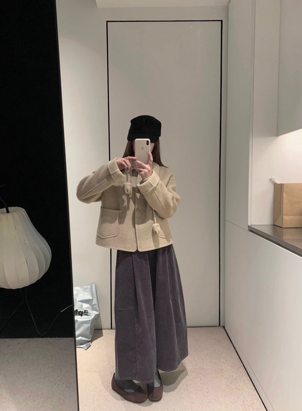 // 100%wool翻領雙口袋短款雙面手工羊毛外套(連頸繩掛飾)