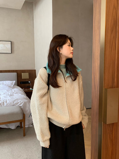 // 撞色翻領圈圈毛感拉鍊CD