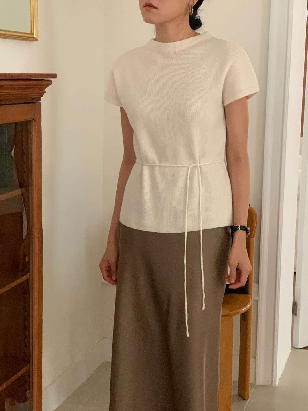 // premium fine wool連腰繩半領NT