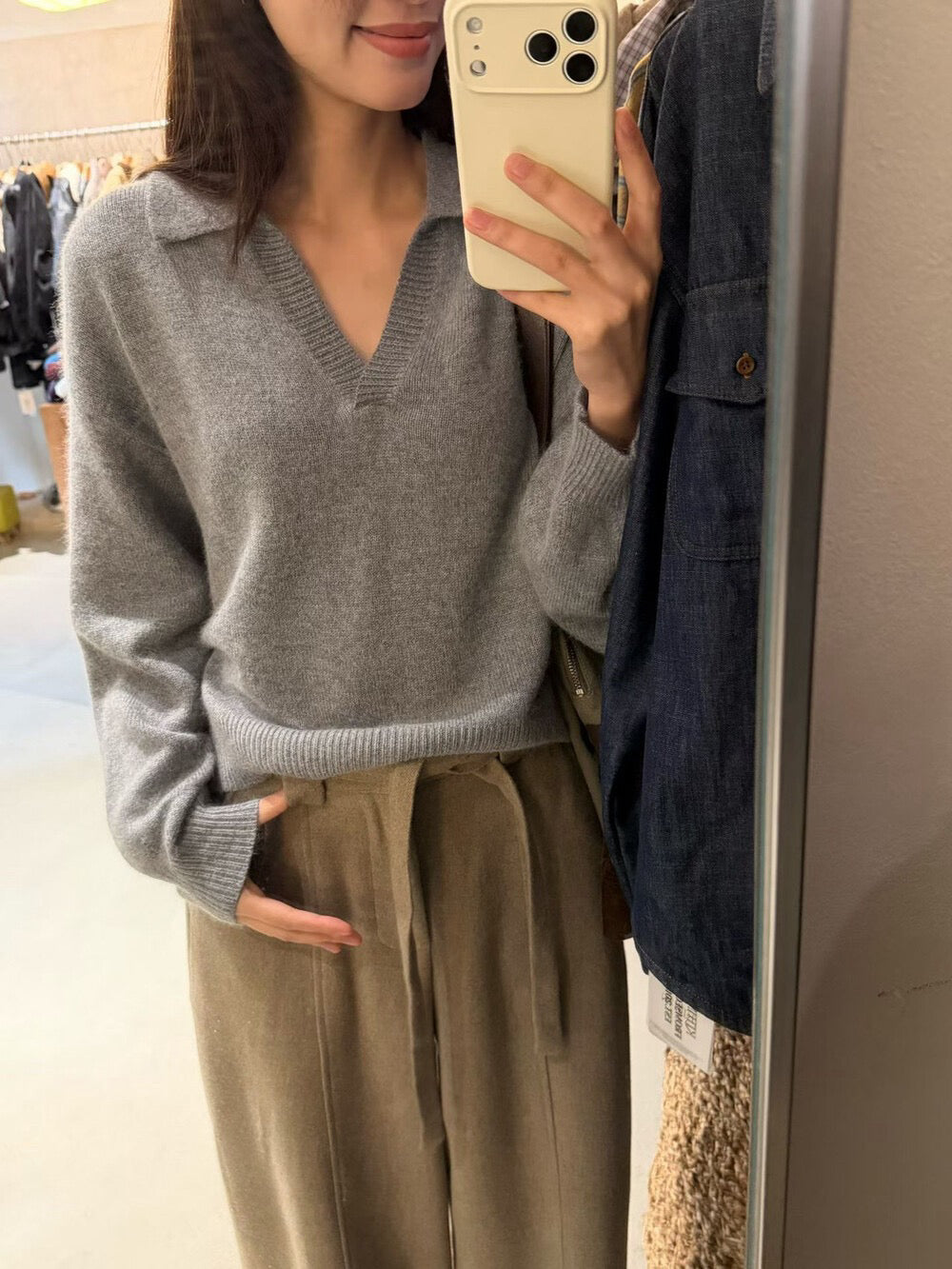 // 8%羊毛高級感小V翻領NT